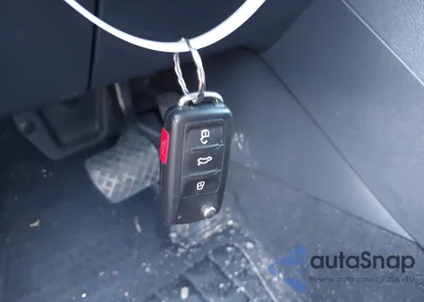 2017 Volkswagen Tiguan S/Limited z USA, uszkodzony, nr VIN WVGBV7AX1HK001202